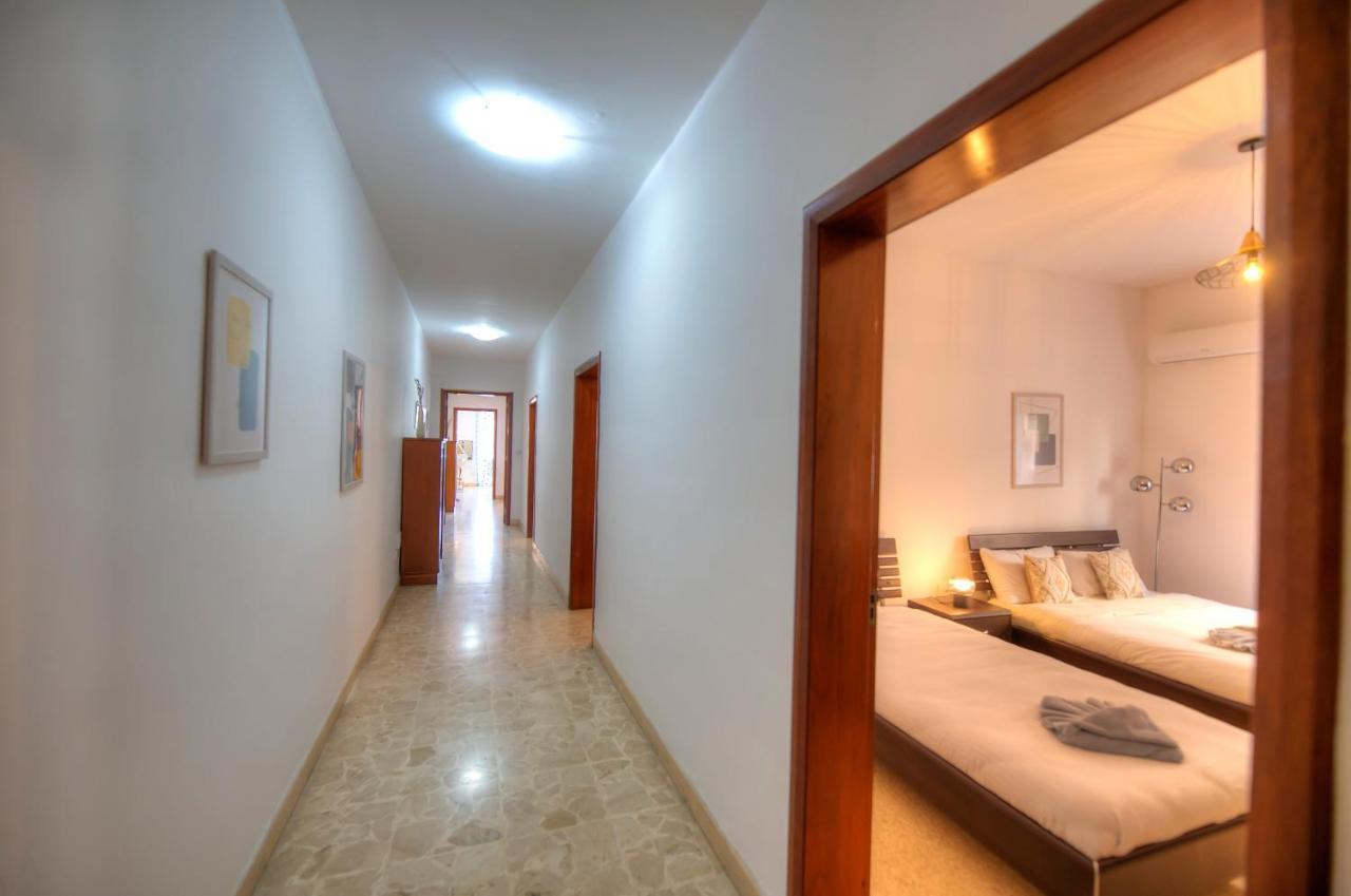 Enormous 3Bedrooms Seafront With Balcony Pdeh1-1 スリーマ エクステリア 写真